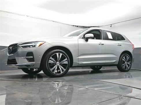 Used 2023 Volvo XC60 B5 Plus w/ Protection Package Premier image 36