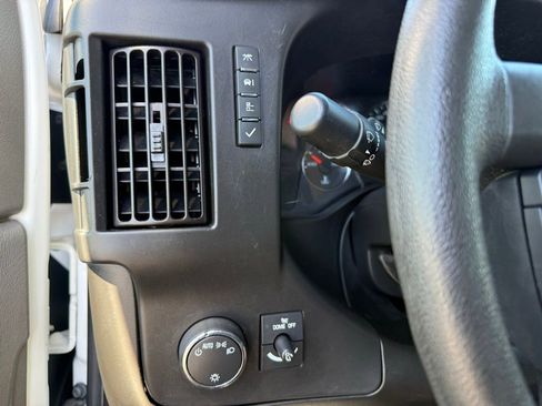 Used 2023 GMC Savana 2500 w/ Driver Convenience Package image 16