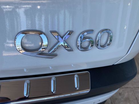 Used 2023 INFINITI QX60 Luxe w/ Vision Package AWD/4WD image 9