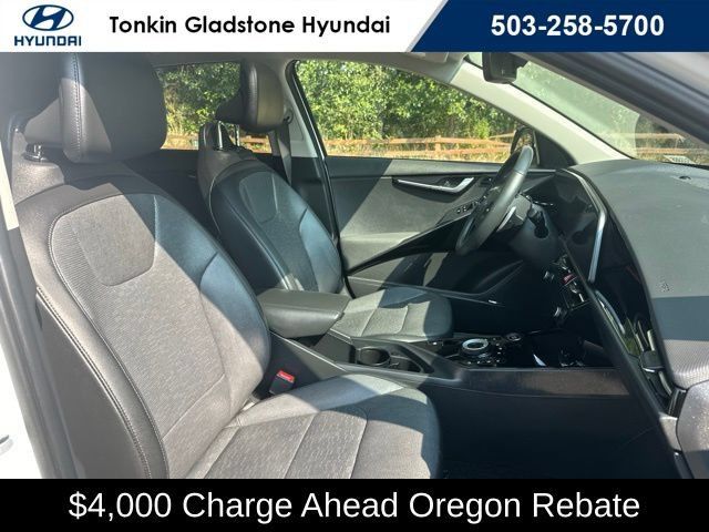 Used 2023 Kia Niro Wave FWD image 21