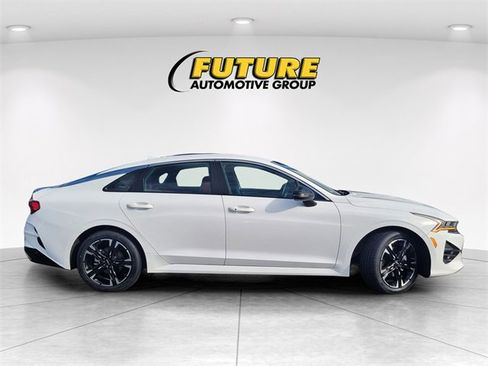 Used 2024 Kia K5 GT-Line w/ GT-Line Premium Package image 3