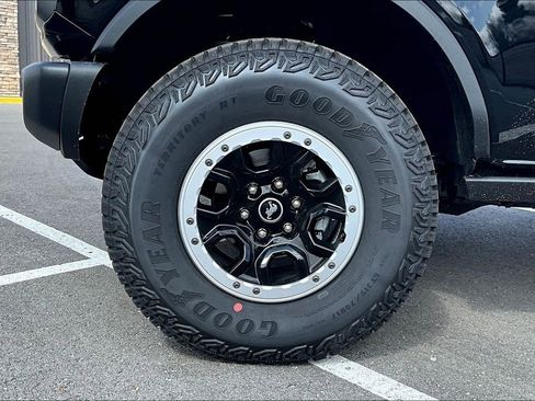 New 2025 Ford Bronco Badlands AWD/4WD image 12