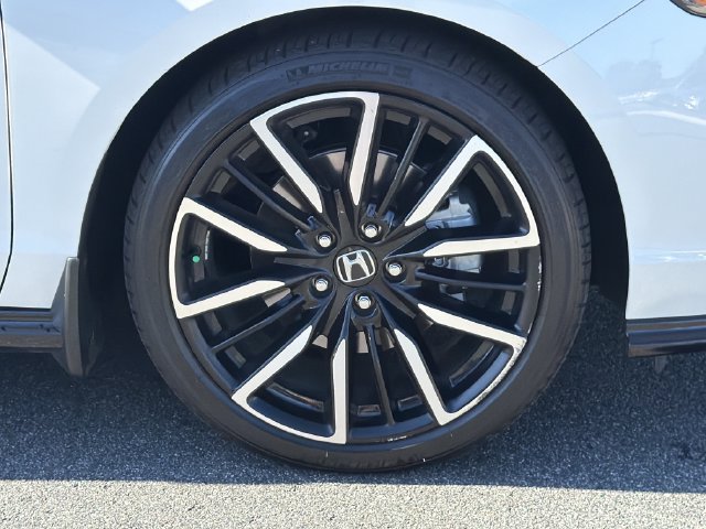 Used 2023 Honda Accord Touring image 14