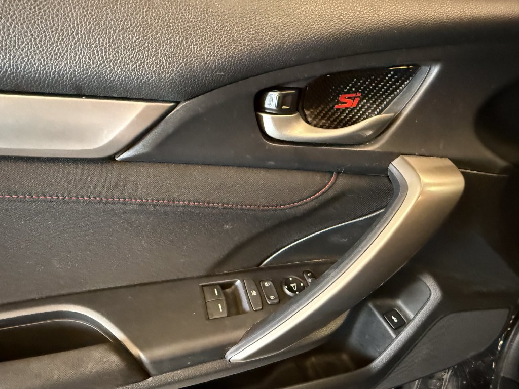 Used 2018 Honda Civic Si image 19