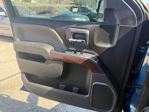 Used 2018 GMC Sierra 1500 SLT w/ Suspension Package, Off-Road image 21