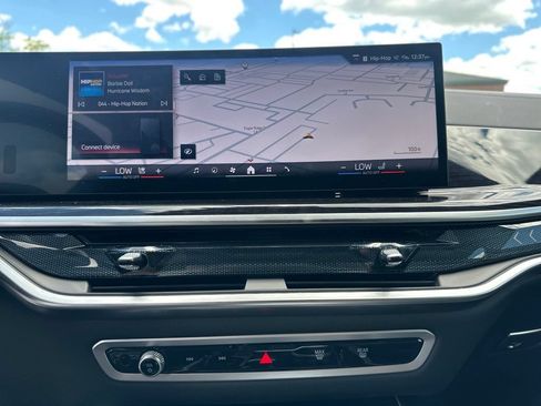 New 2026 BMW X7 xDrive40i w/ M Sport Package AWD/4WD image 36