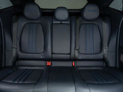 Used 2025 Aston Martin DBX 707 image 27