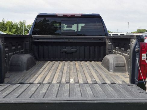 Used 2022 Chevrolet Silverado 1500 LTZ w/ LTZ Premium Package AWD/4WD image 5