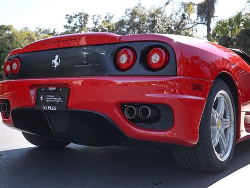Used 2004 Ferrari 360 Spider image 15