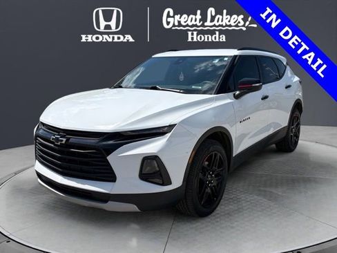 Used 2022 Chevrolet Blazer LT w/ Redline Edition AWD/4WD image 2