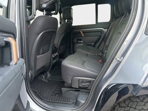 Used 2023 Land Rover Defender 110 X image 14