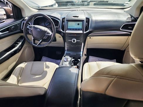 Used 2019 Ford Edge Titanium w/ Cargo Accessory Package image 25