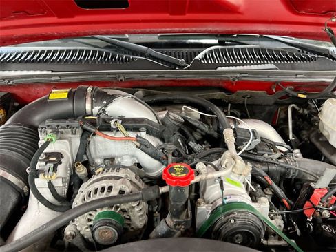 Used 2006 GMC Sierra 3500 SLT w/ Heavy-Duty Power Package image 23