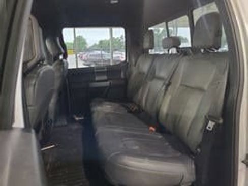 Used 2018 Ford F150 XLT w/ Equipment Group 302A Luxury AWD/4WD image 7