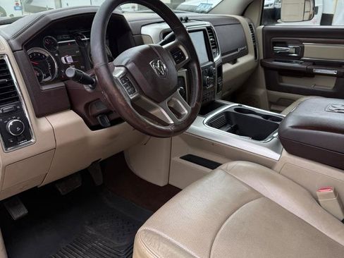 Used 2016 RAM 3500 Laramie image 11