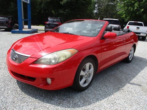 Used 2004 Toyota Solara SLE FWD image 1