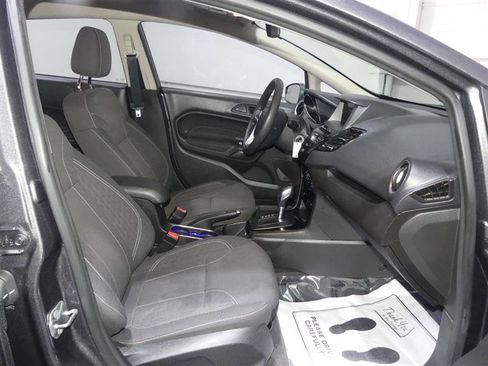 Used 2019 Ford Fiesta SE w/ Equipment Group 201A image 21