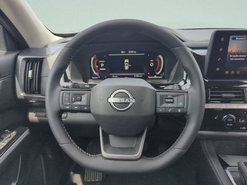 New 2026 Nissan Pathfinder SL FWD image 22