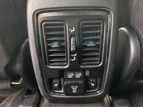 Used 2017 Jeep Grand Cherokee Limited AWD/4WD image 29
