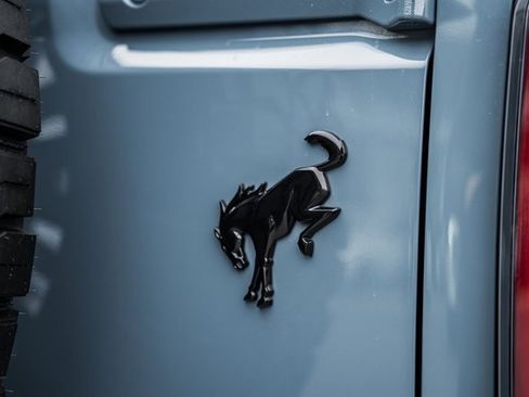 Used 2021 Ford Bronco First Edition image 7