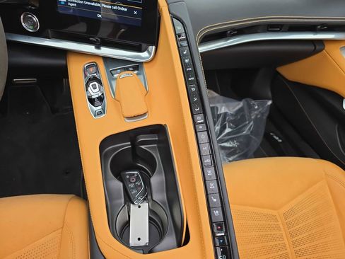 Used 2023 Chevrolet Corvette Stingray Preferred Conv w/ Z51 Performance Package image 17