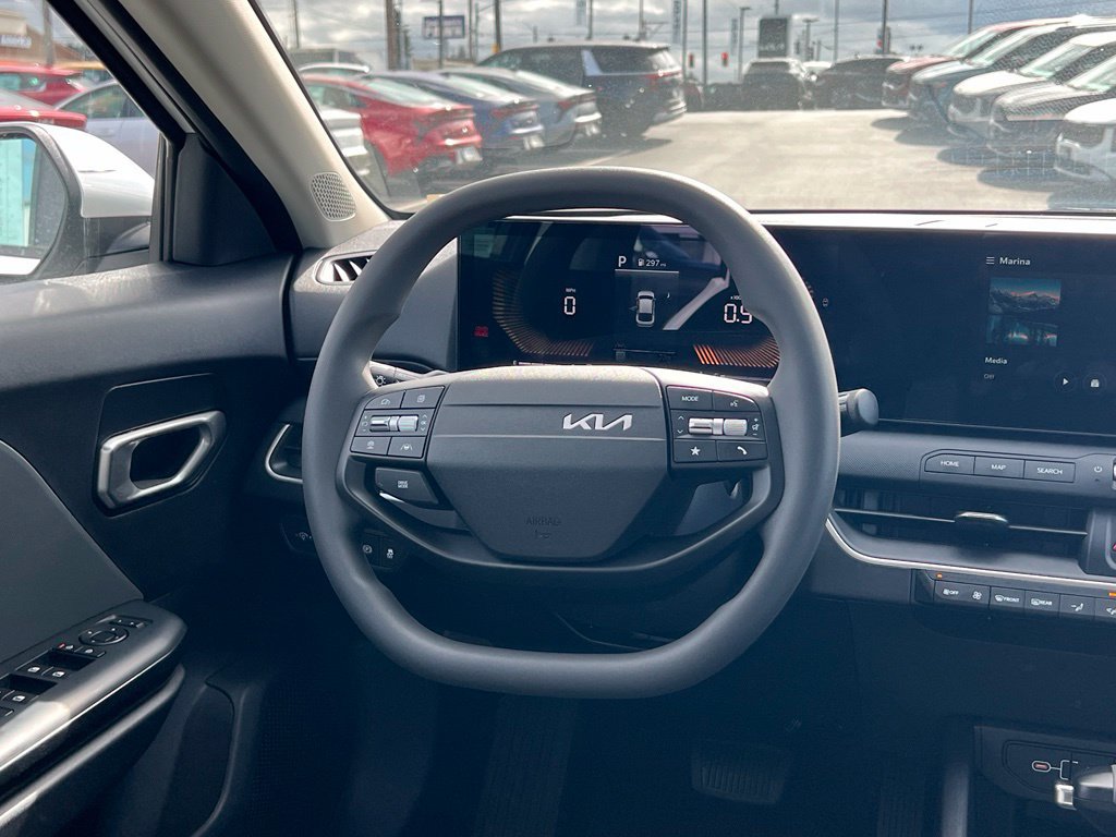 Certified 2026 Kia K4 FWD image 16