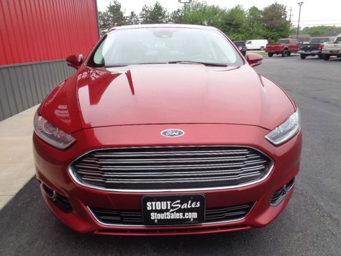 Used 2015 Ford Fusion Titanium FWD image 13