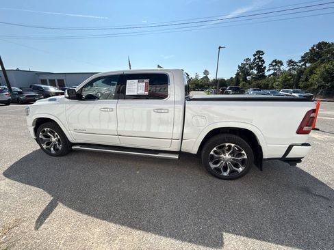 Used 2022 RAM 1500 Limited w/ Body-Colour Bumper Group AWD/4WD image 5