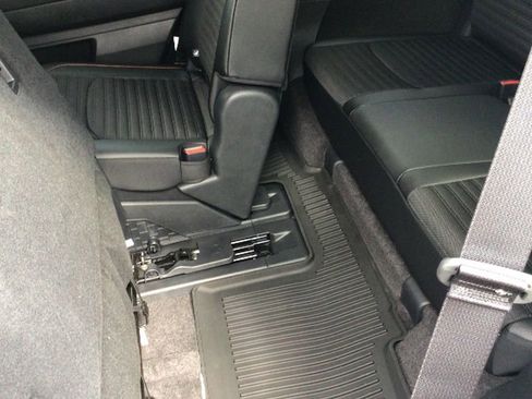 New 2026 Nissan Pathfinder Rock Creek AWD/4WD image 17