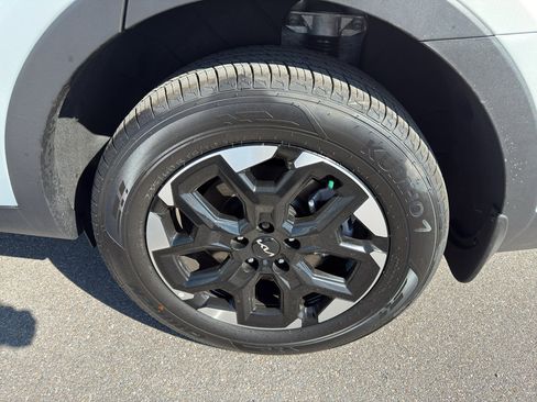 Used 2026 Kia Sorento S AWD/4WD image 14