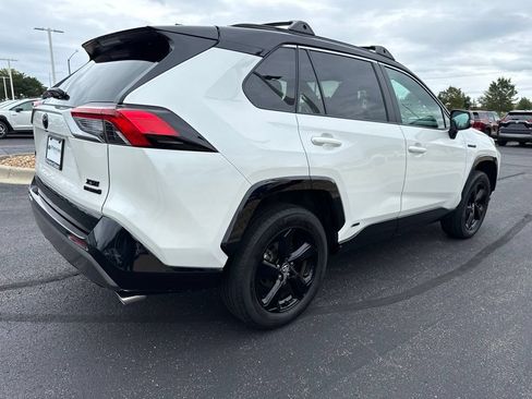Used 2020 Toyota RAV4 XSE w/ XSE Grade Weather Package AWD/4WD image 5