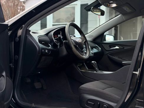 Used 2020 Chevrolet Malibu LT FWD image 10