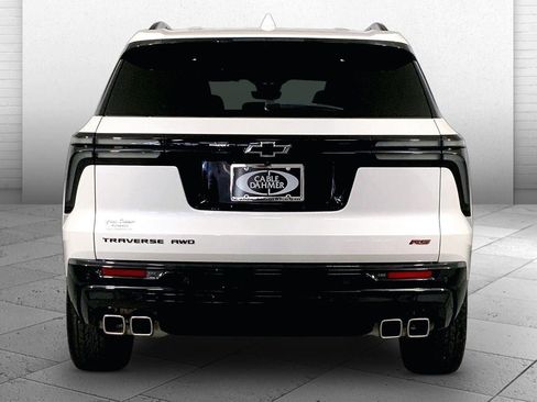 Used 2025 Chevrolet Traverse RS AWD/4WD image 3
