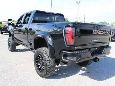 Used 2024 GMC Sierra 2500 AT4 w/ AT4 Premium Plus Package image 8