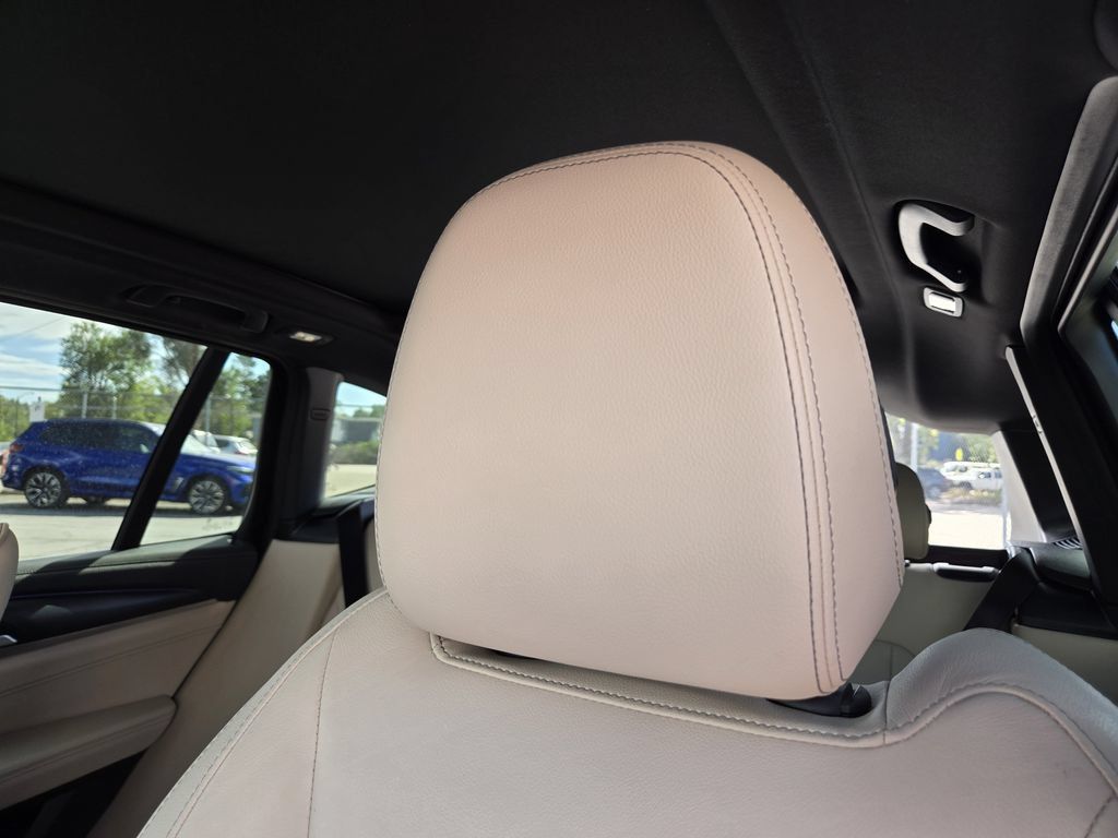 Certified 2023 BMW X3 M40i AWD/4WD image 18