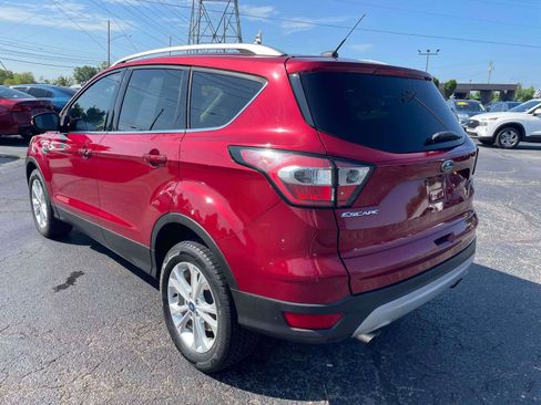 Used 2017 Ford Escape Titanium AWD/4WD image 3
