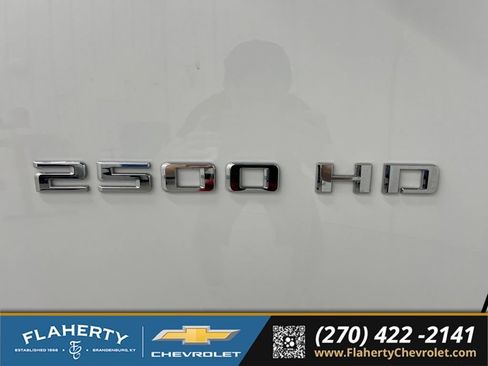 Used 2025 Chevrolet Silverado 2500 W/T w/ WT Convenience Package AWD/4WD image 15