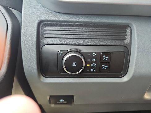 New 2026 Ford F350 XL w/ XL Chrome Package image 38