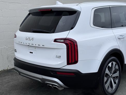 Used 2022 Kia Telluride SX image 7
