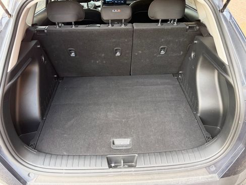 Certified 2025 Hyundai Kona SEL image 20