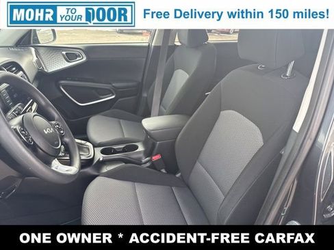 Used 2022 Kia Soul LX w/ Technology Package image 22