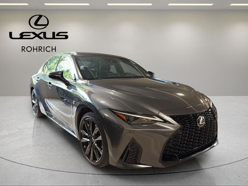 Used 2023 Lexus IS 350 F Sport w/ Memory Package AWD/4WD image 4