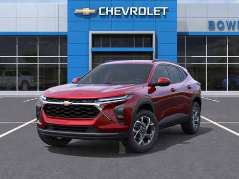 New 2026 Chevrolet Trax LT w/ Driver Confidence Package image 6