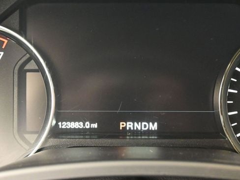 Used 2020 Ford F150 Lariat image 15