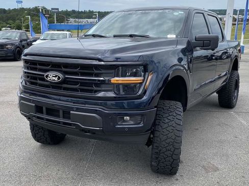 New 2025 Ford F150 XLT w/ Equipment Group 302A MID image 5