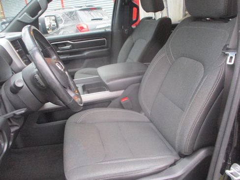 Used 2020 RAM 1500 Big Horn image 7