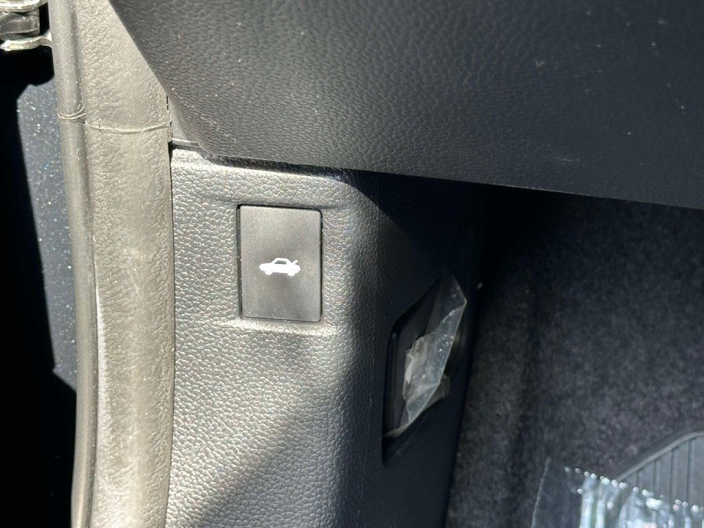 Used 2024 Honda Accord LX image 28