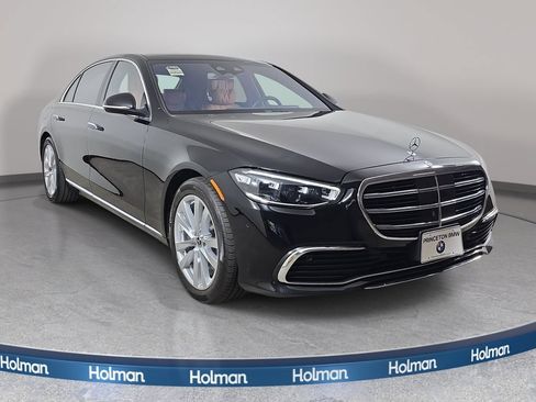 Used 2023 Mercedes-Benz S 500 4MATIC image 4
