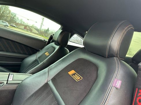 Used 2014 Ford Mustang GT Premium image 10