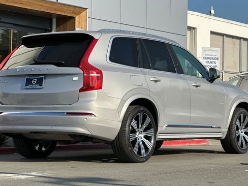 Used 2023 Volvo XC90 T8 Plus w/ Protection Package Premier image 2